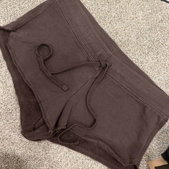 NWOT SKIMS French Terry Dolphin Short Size XS in Iron - Picture 6 of 6